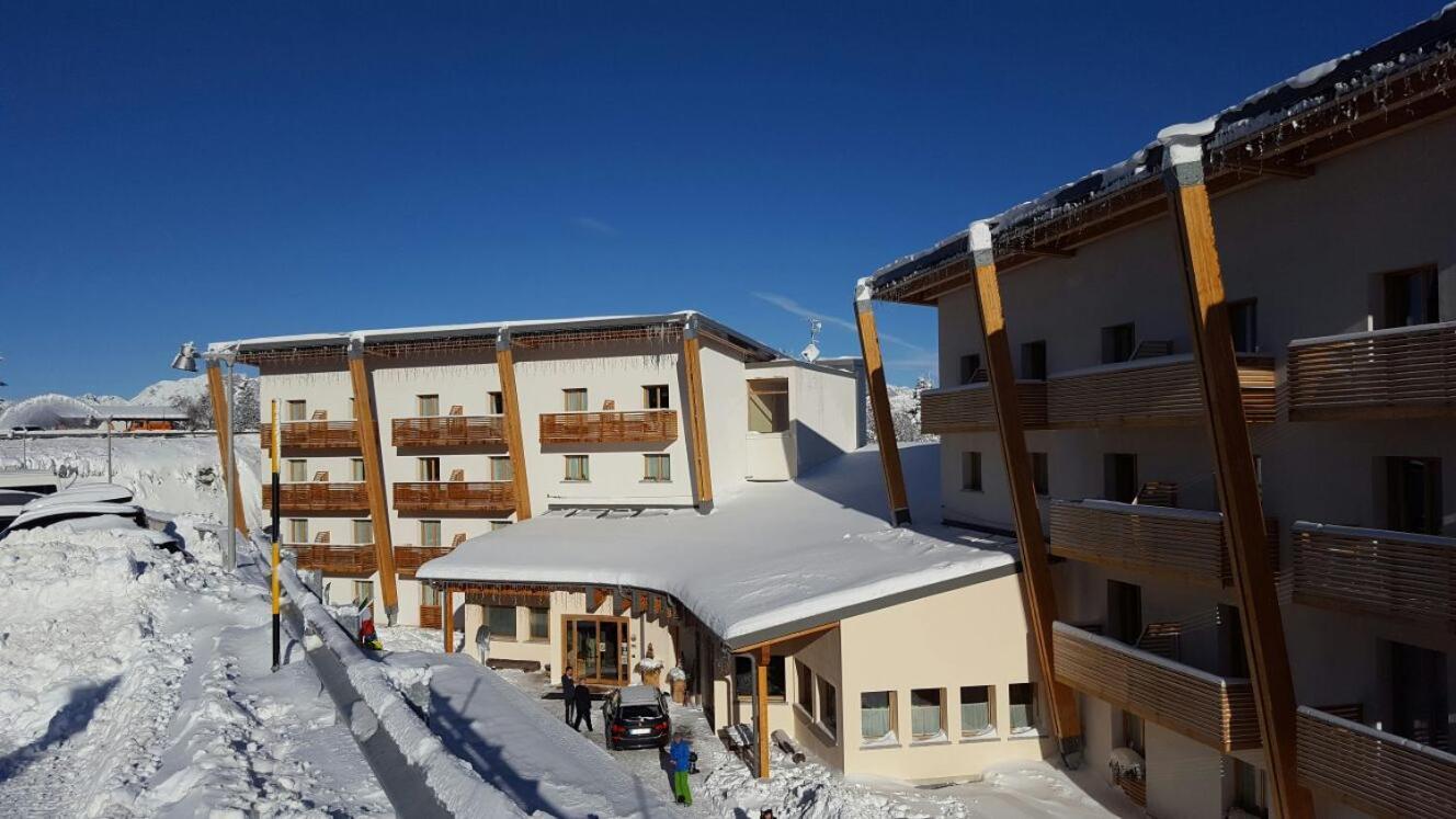 Отель Brenta Dolomites Васон Экстерьер фото